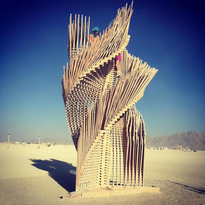 Лучшие снимки и видео людей и инсталляций на Burning Man 2016
