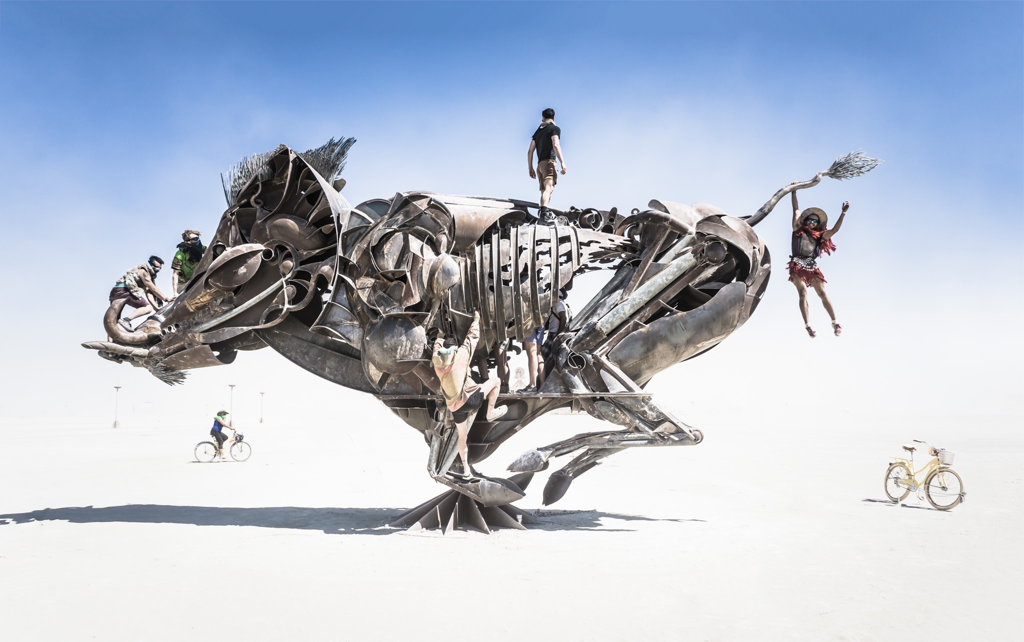 Лучшие снимки и видео людей и инсталляций на Burning Man 2016