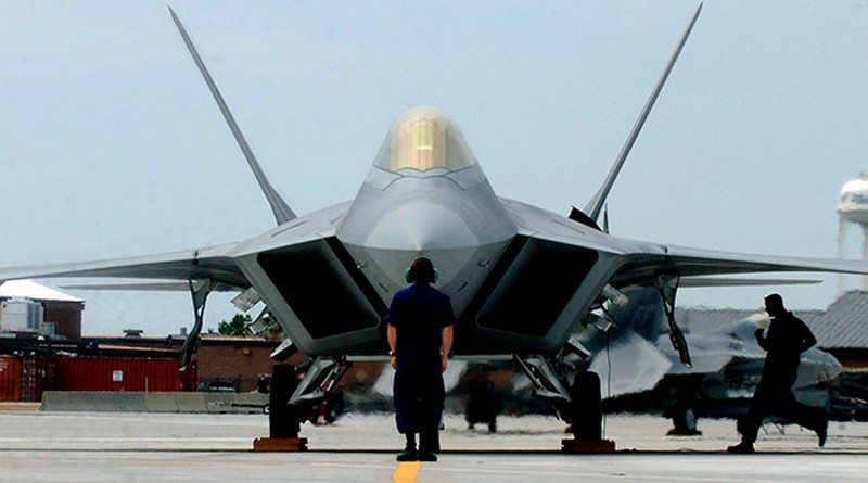 F22 Raptor - Фото из кабин разной техники