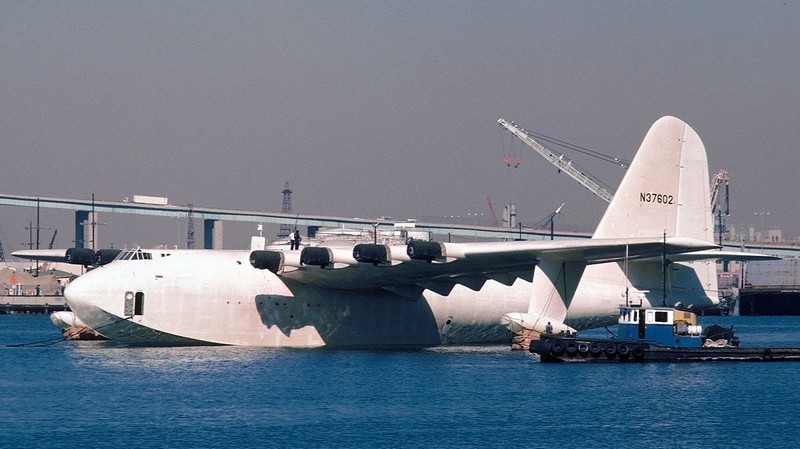 Spruce Goose - Фото из кабин разной техники