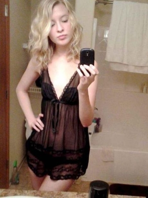 Babydoll Куколка - Женское нижнее белье в иллюстрациях Babydoll Куколка - Женское нижнее белье в иллюстрациях