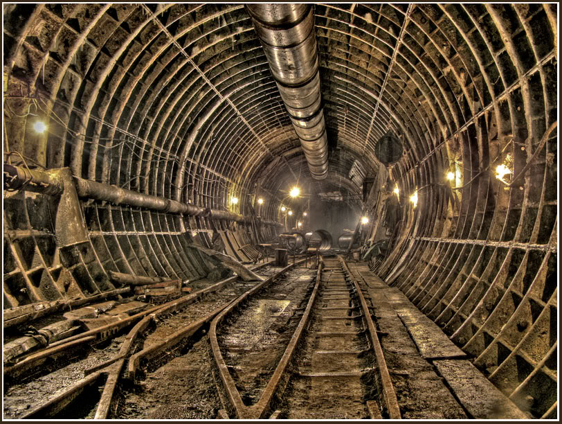 Метро в разрезе